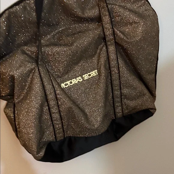 Victoria's Secret Glittery Black and Gold Travel Bag - Picture 4 of 4